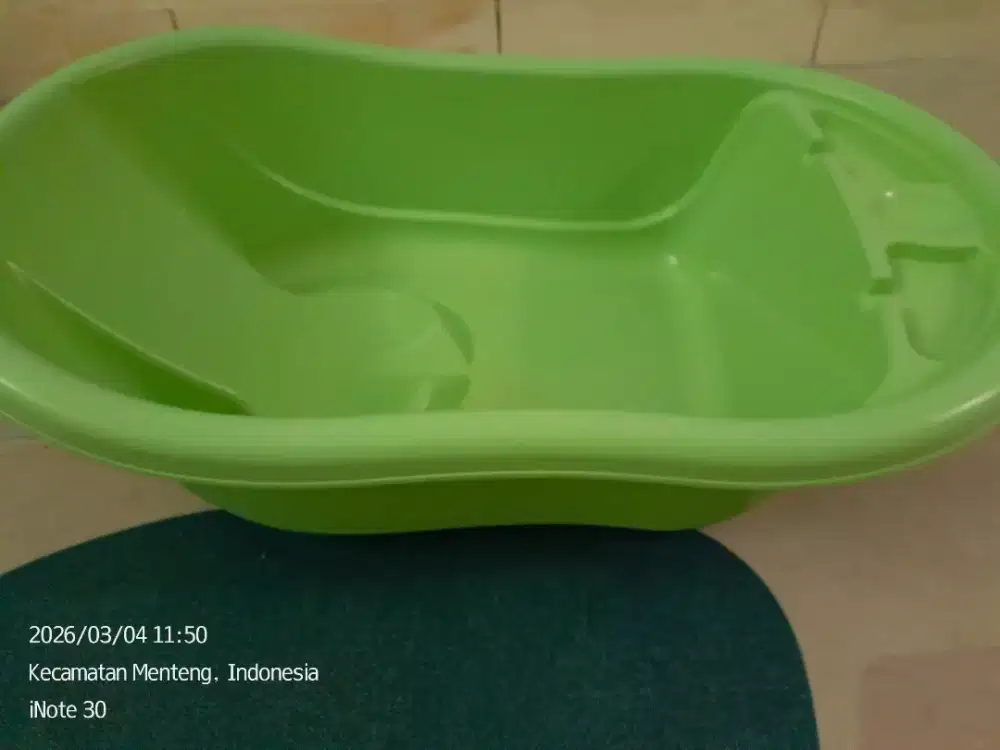 Bak Mandi Bayi Hijau