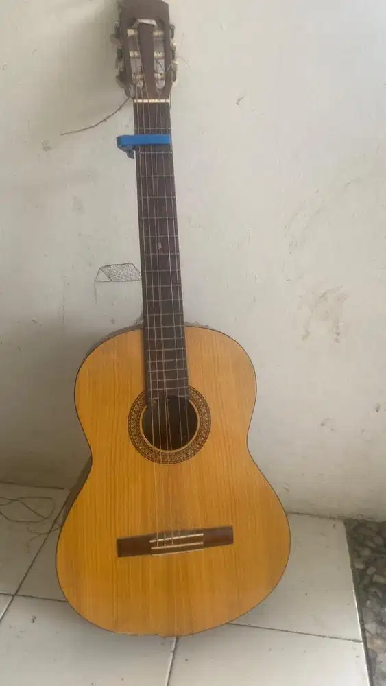 Gitar Akustikkkk