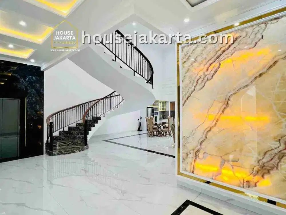 Rumah Pondok Indah Jakarta Selatan - Brand New Siap huni