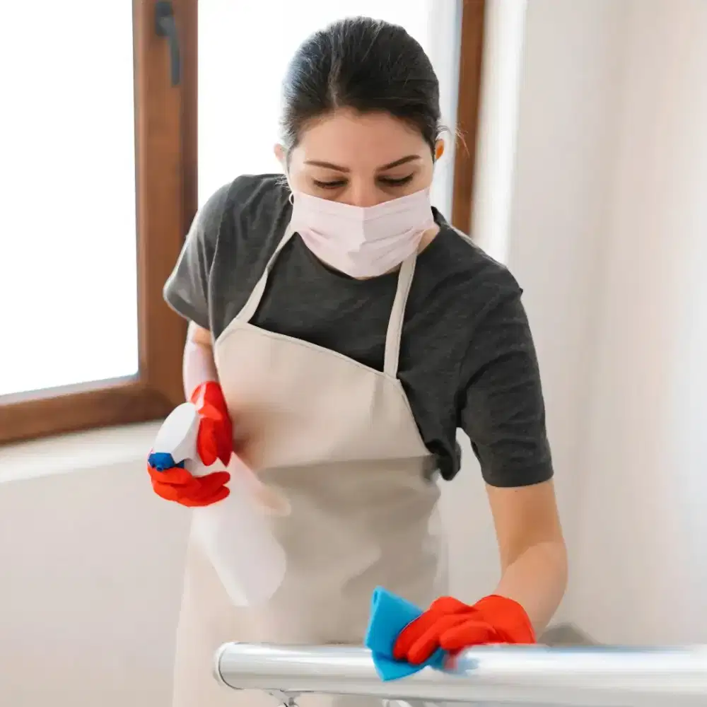 Lowongan Kerja Cleaning Service Wanita