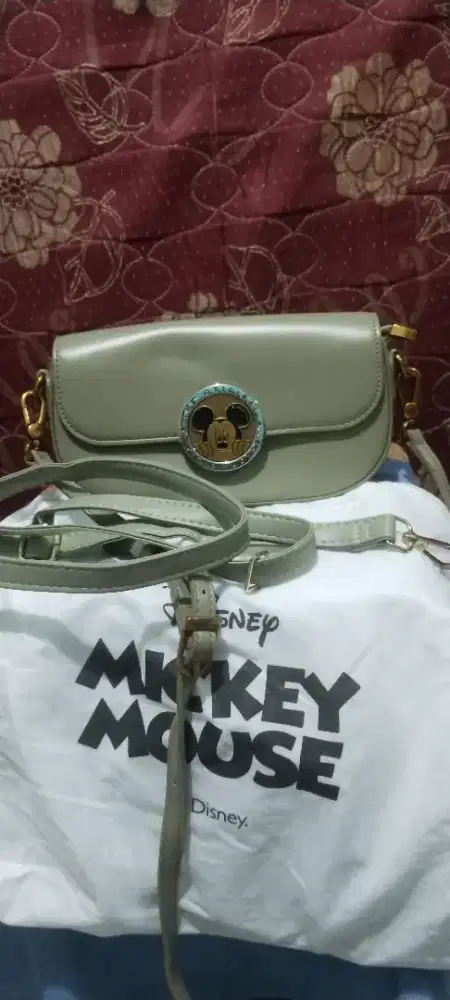 Tas selempang disney