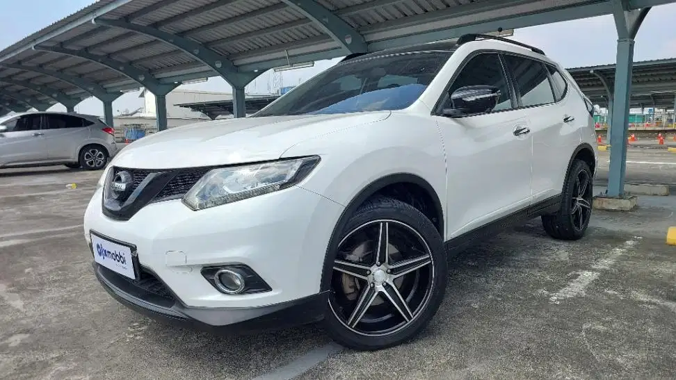 TDP 9,JT, Nissan X-Trail 2.0 Bensin-AT Putih 2016