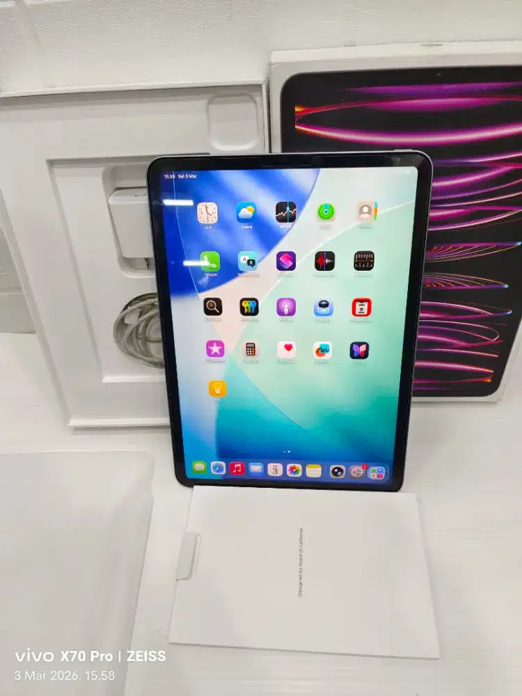Ipad pro M2 128gb 11-inch wifi only mulus like new fullset original
