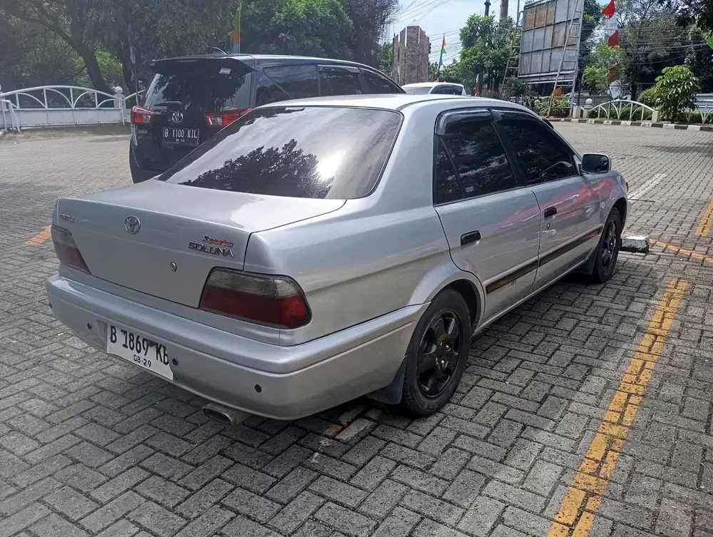 Toyota Soluna 2000 Bensin