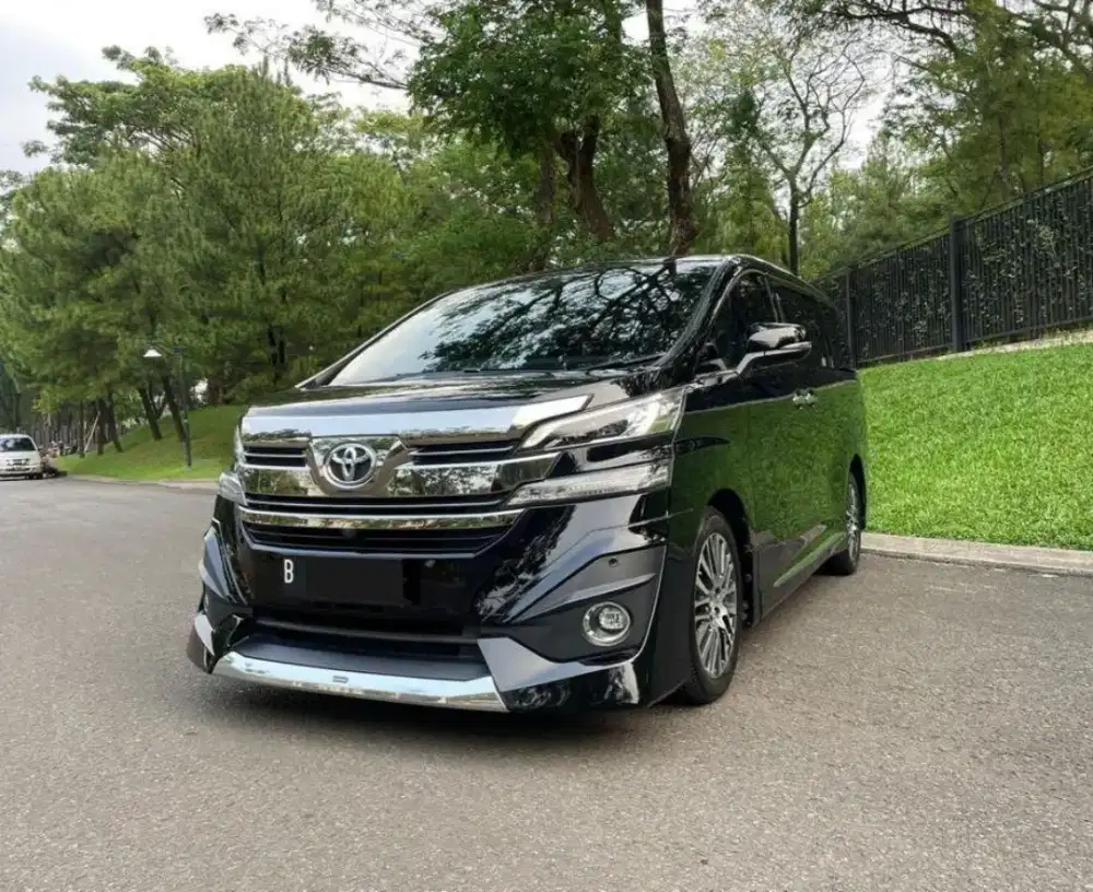 Toyota Vellfire G Limited 2017