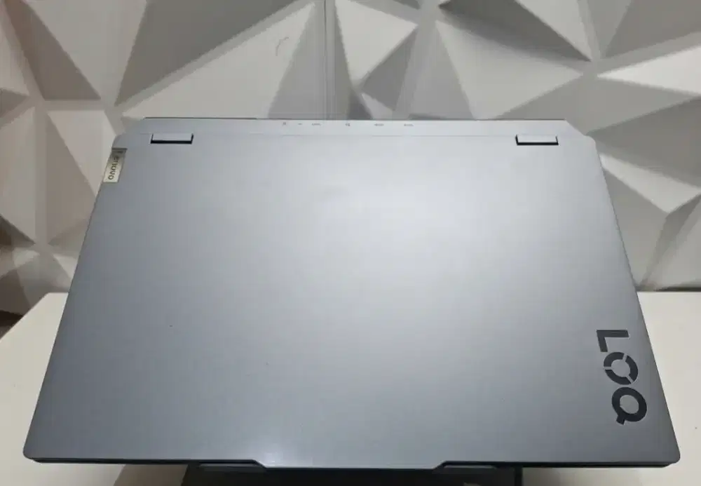 LENOVO LOG 15IRX9 LIKE NEW