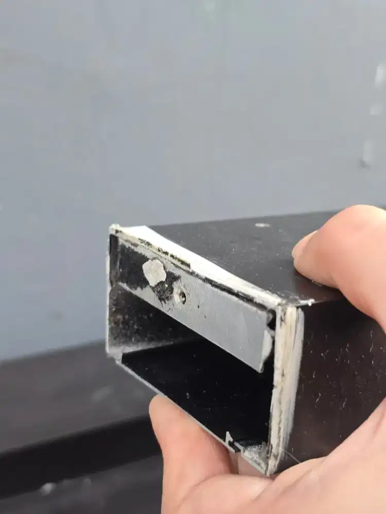 Hollow aluminium untuk partisi/para para