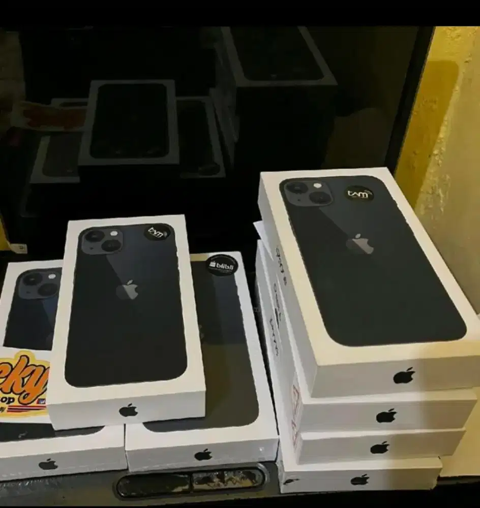 iPhone 13 128GB Ibox Segel Garansi 1 Tahun