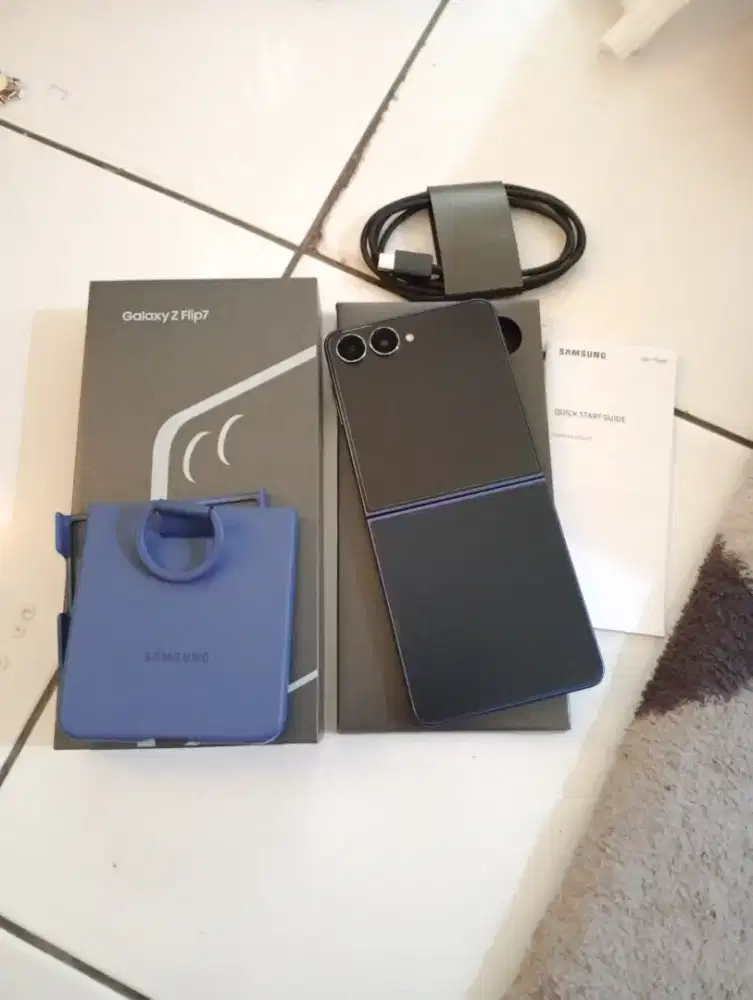 Samsung z flip7 12/256 blue