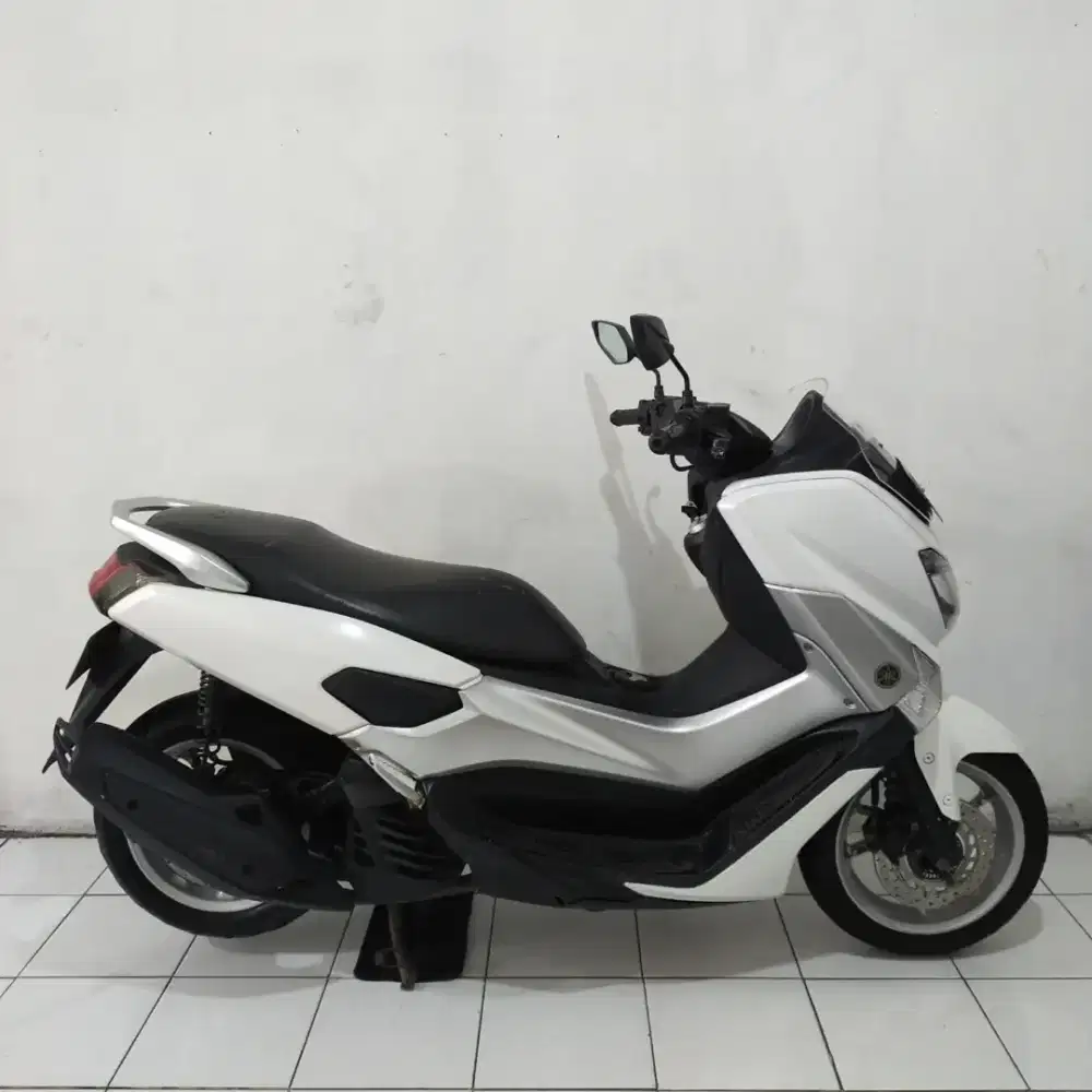Yamaha Nmax OLD 2017 Lengkap Bagus