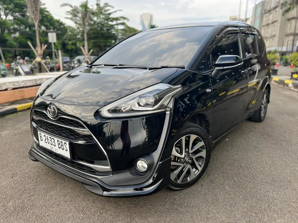 KM 39 RB ! SIENTA Q 1.5 CVT AUTOMATIC 2017