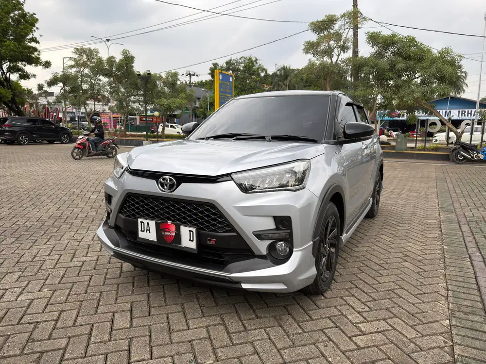 Toyota Raize 1.0 Turbo GR sport Two tone At 2023
