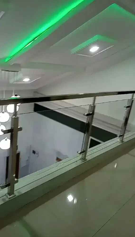 Menjual  stenlis reling balkon dll