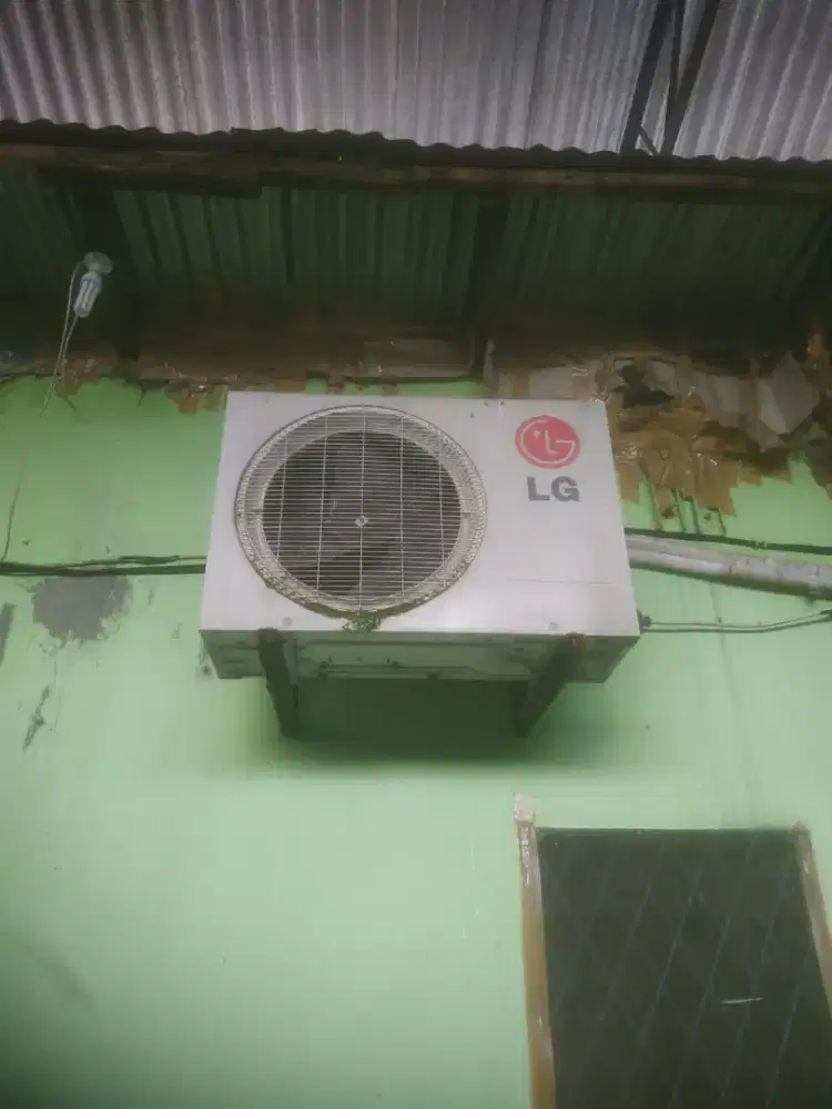 Saya Terima ac dan genset bekas nya