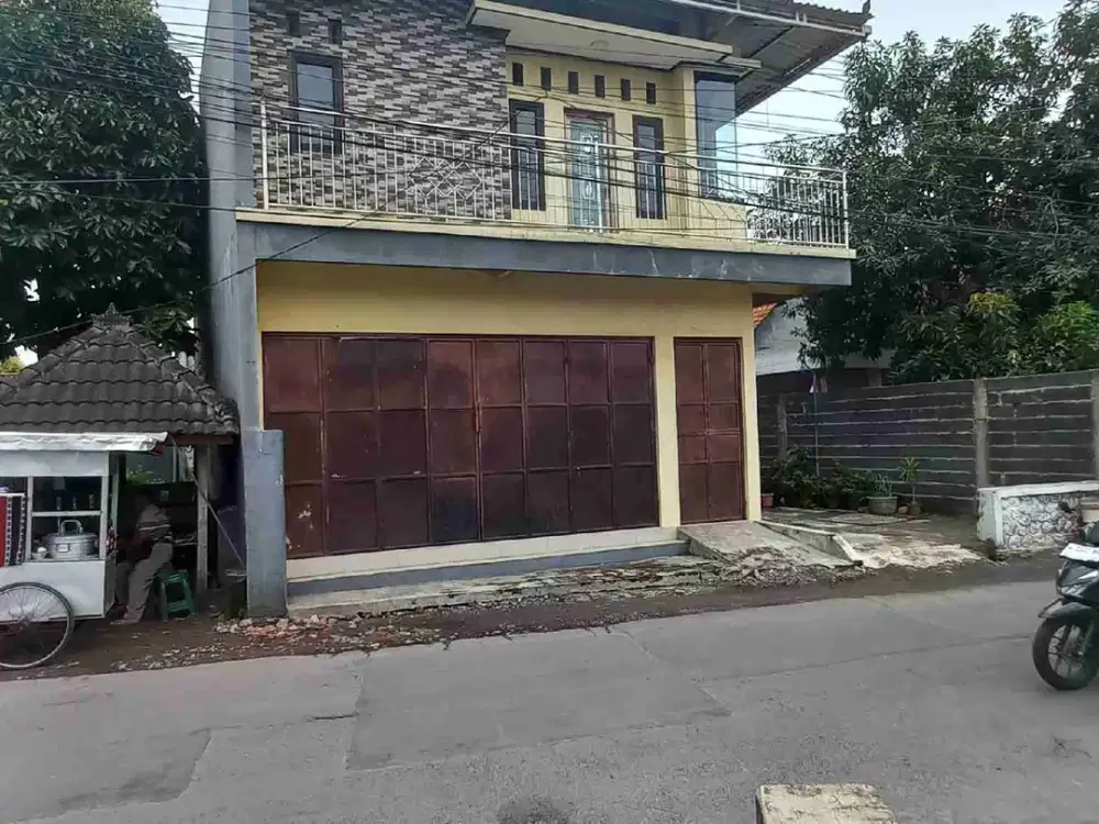 Ruko pinggir jalan raya sukodono