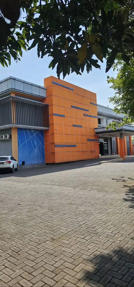 Dijual Tanah Dan Bangunan ( Niagara Spa La Cosa Cafe & Resto )