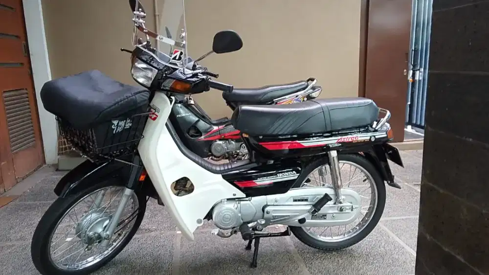Honda astrea grand prima 1992