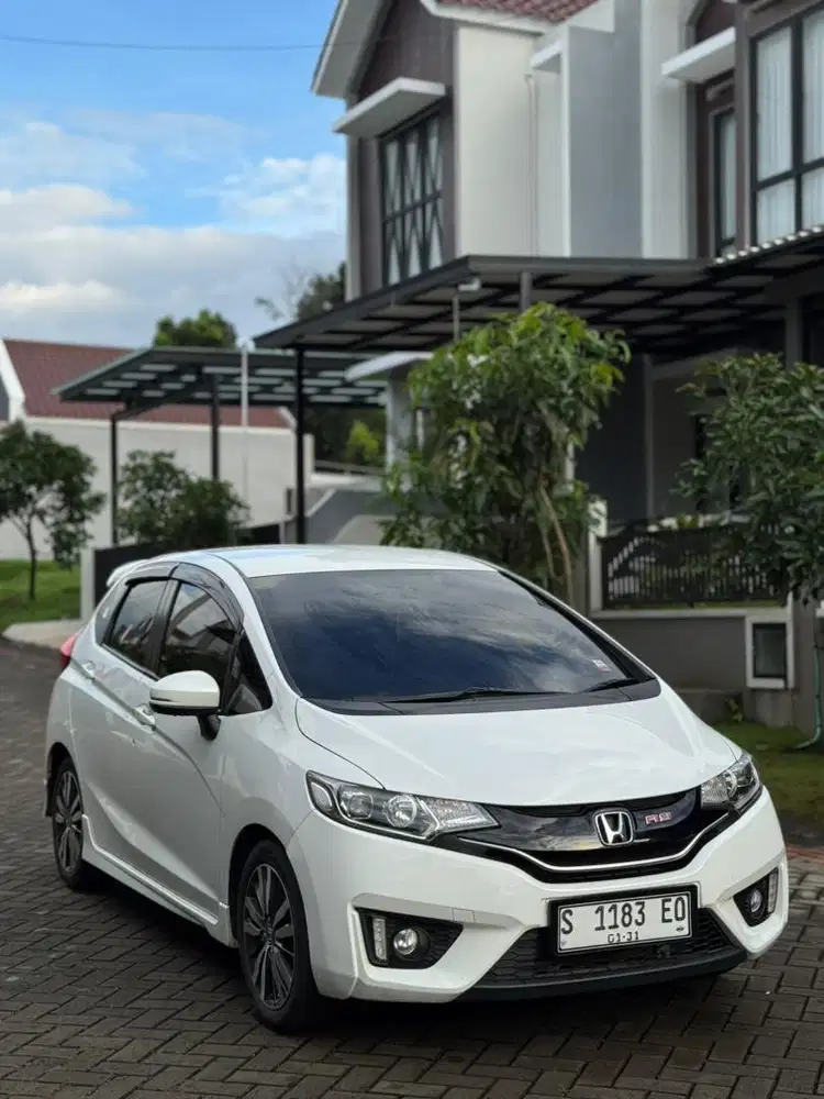 Honda Jazz RS manual 2015