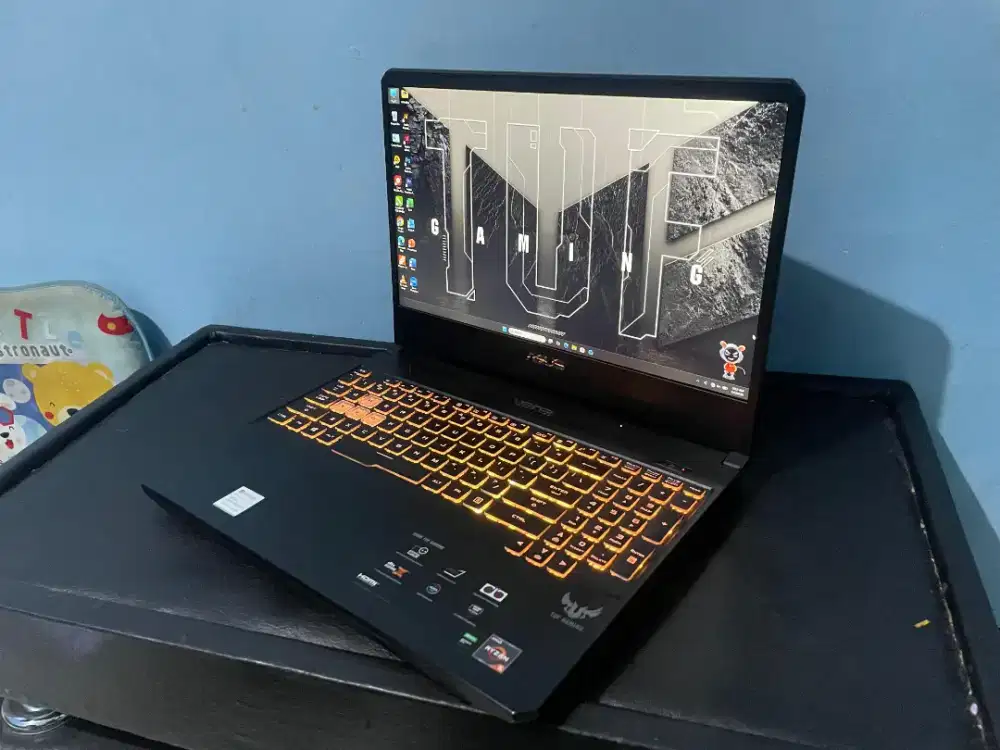 Terima jual beli laptop bekas macbook bekas iPad rusak atau matot