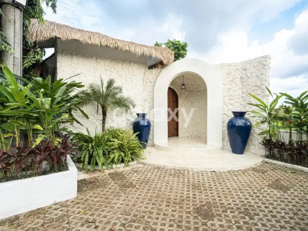 VILLA BALI CLIFF UNGASAN BADUNG, BALI