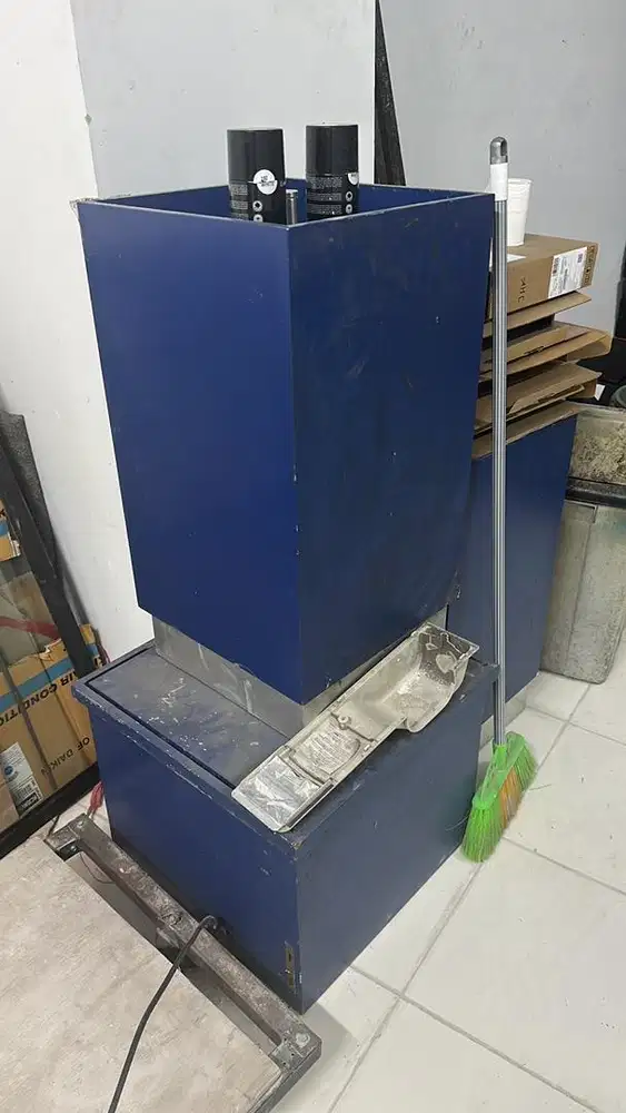 Kayu2 bekas silahkan gratis