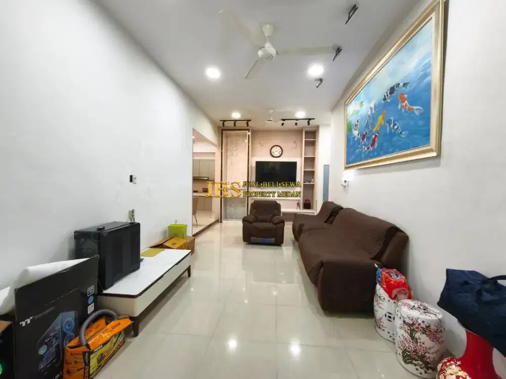 Dijual Rumah di Komplek Cemara Hijau Jalan Metal - Medan Kondisi Siap Huni