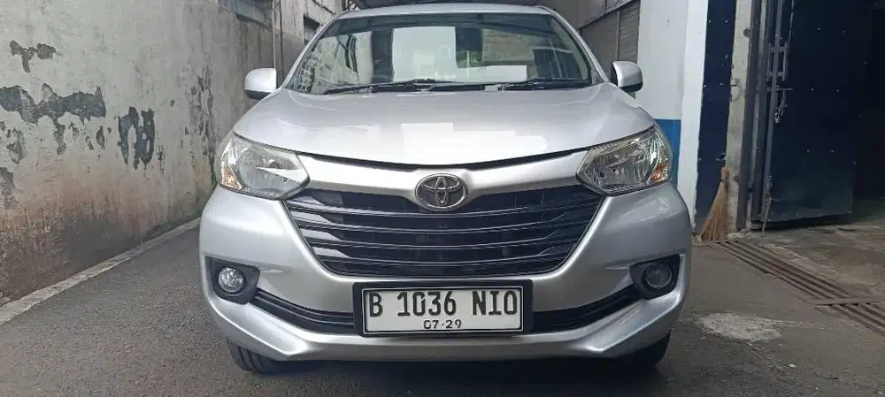 Avanza 1.3 E automatic 2015