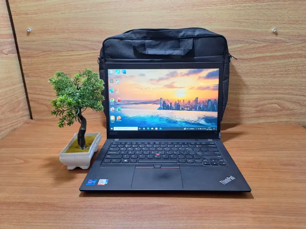 Dibeli laptop second segala type dan kondisi. Harga beli tinggi