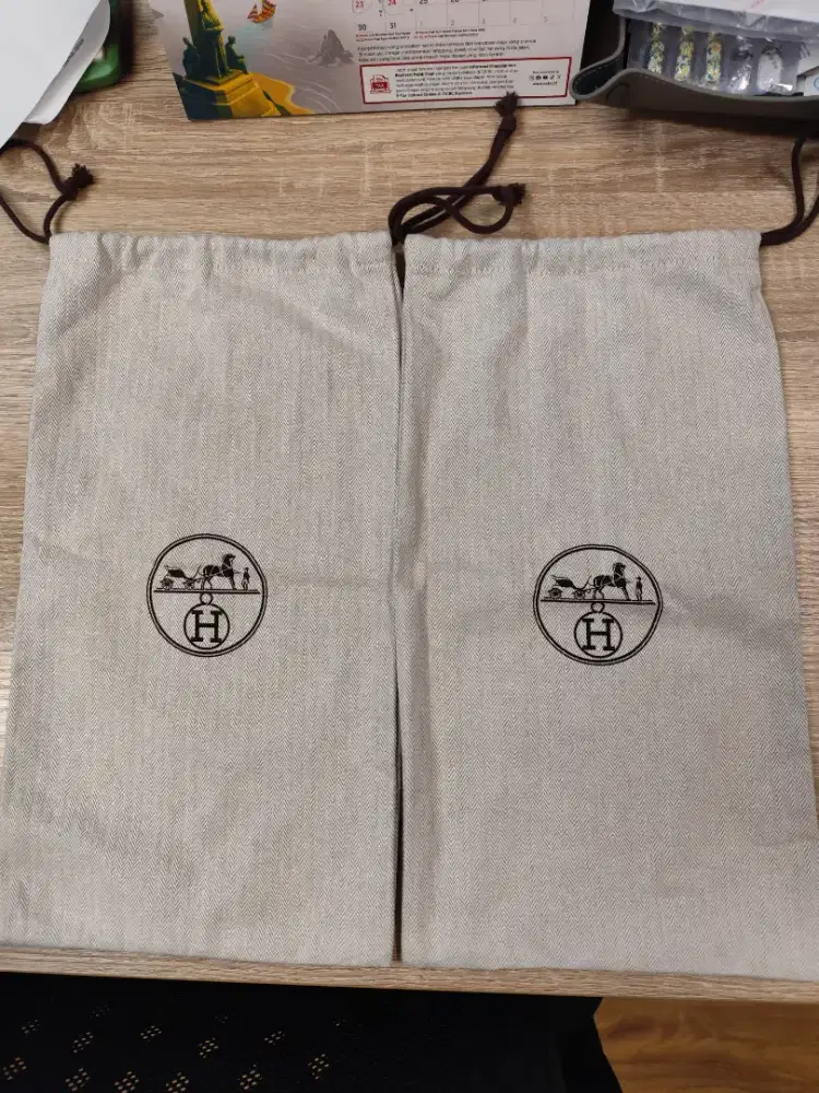 dustbag HERMES sepasang ori