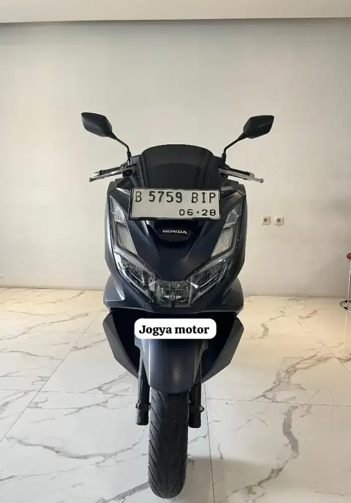 S  Honda PCX 160 abs tahun 2023