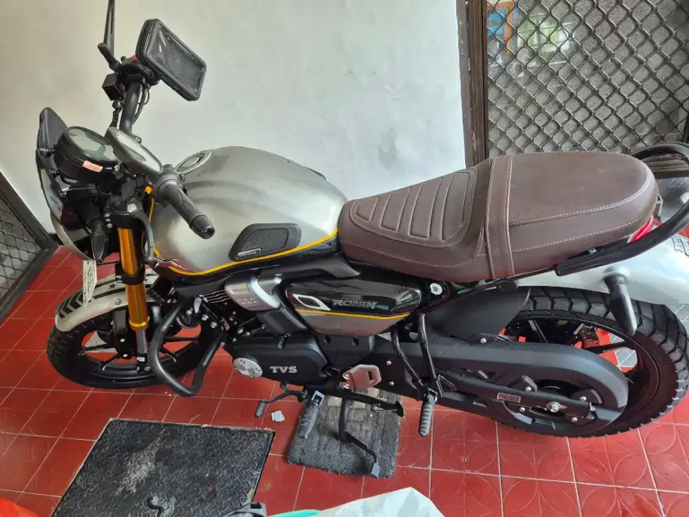 TVS RONIN 225 Gagah Anti Mainstream