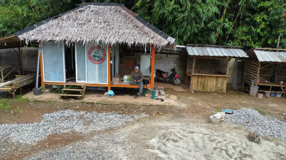 Lahan seluas 2002m²