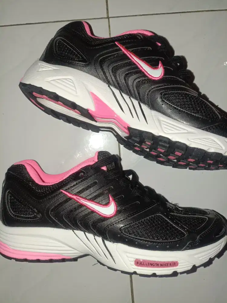 Nike air Pegasus 2K5 hitam pink size 40 insole 25cm