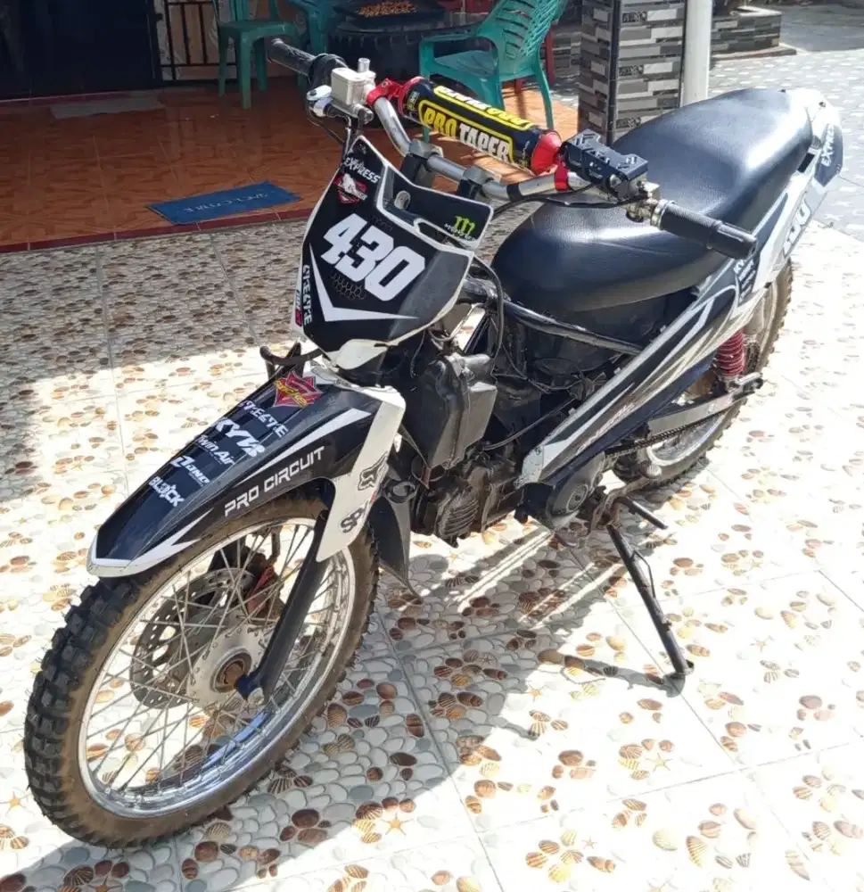 dijual motor bekas
