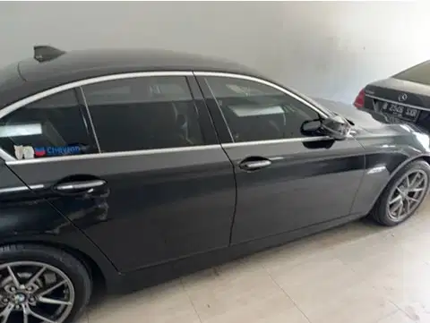 BMW 528i 2016 Bensin