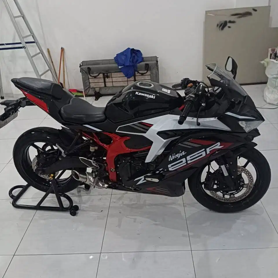 NINJA ZX25R SE ABS QS TIPE TERTINGGI LOW KM ISTIMEWA
