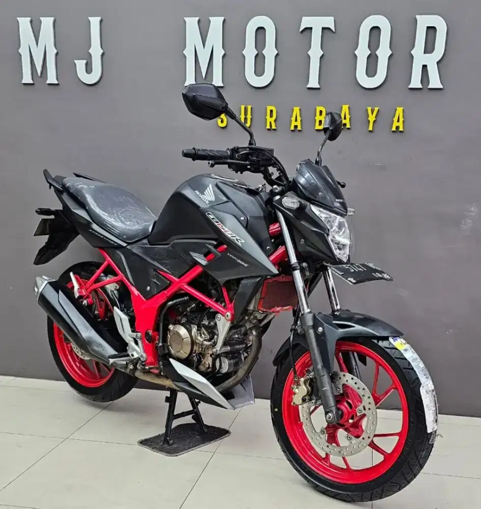 STOK TERBATAS//HONDA CB150R SE 2016