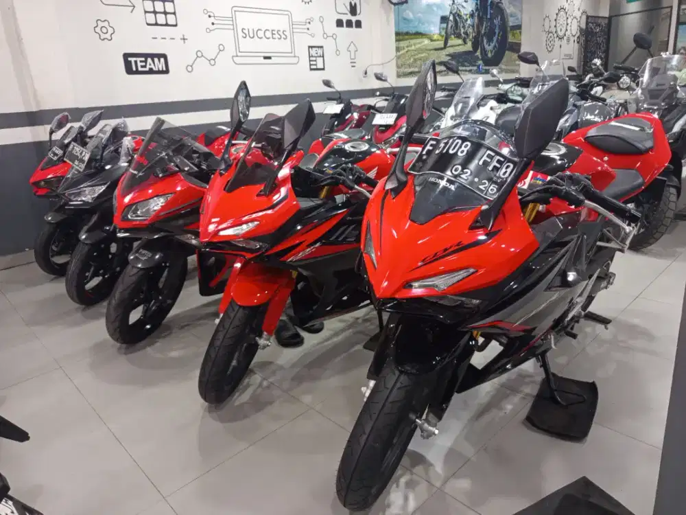 All new CBR 150 R 2021 km seribu