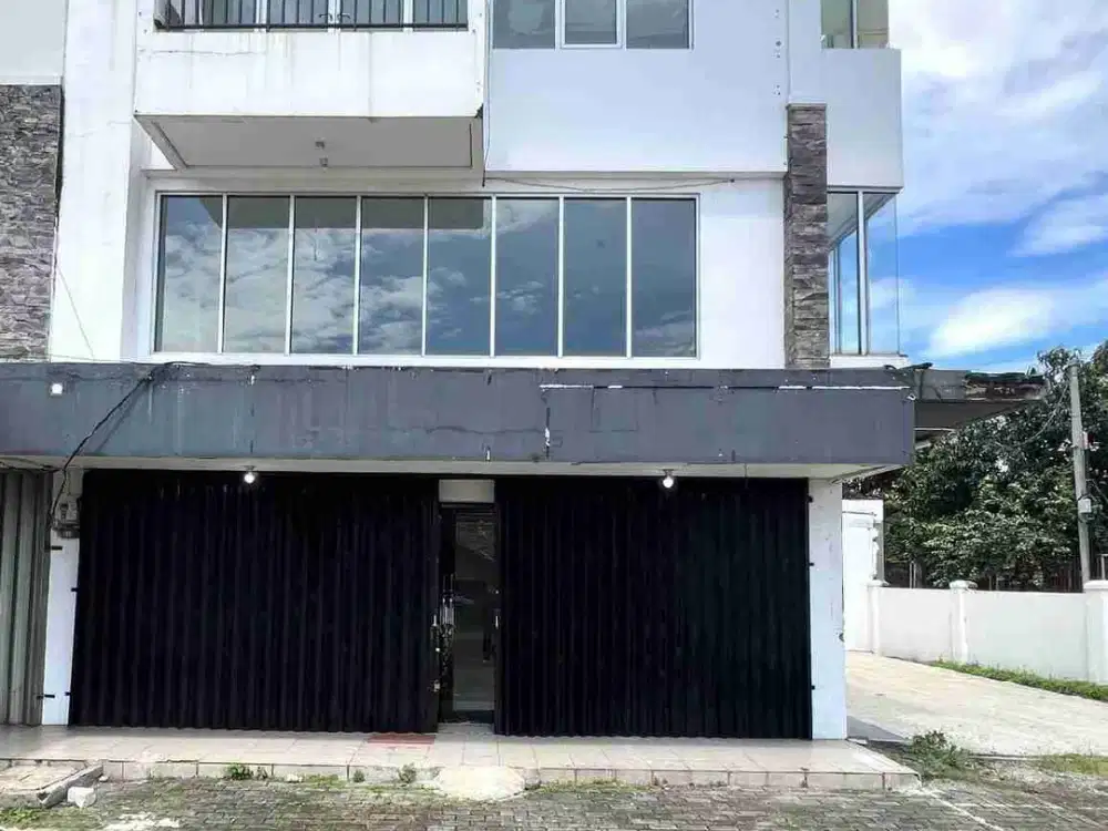 Jarang Ada! Ruko 3 Lantai Parkir Luas Tengah Kota di Bkr Buah Batu