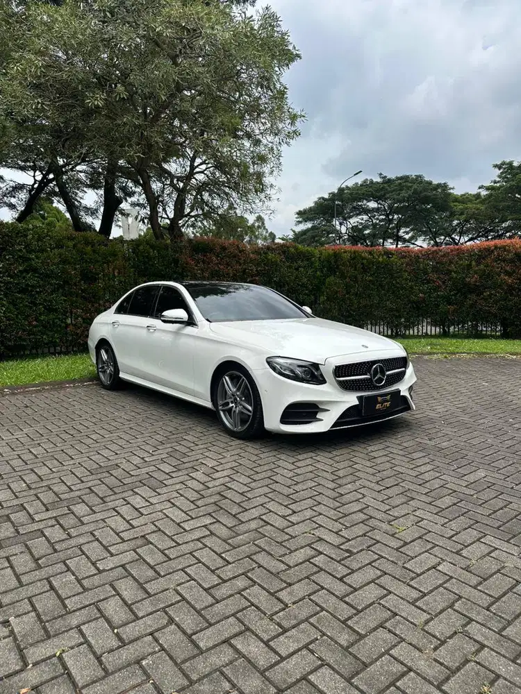 Mercedes Benz E350 EQ Boost AMG 2019