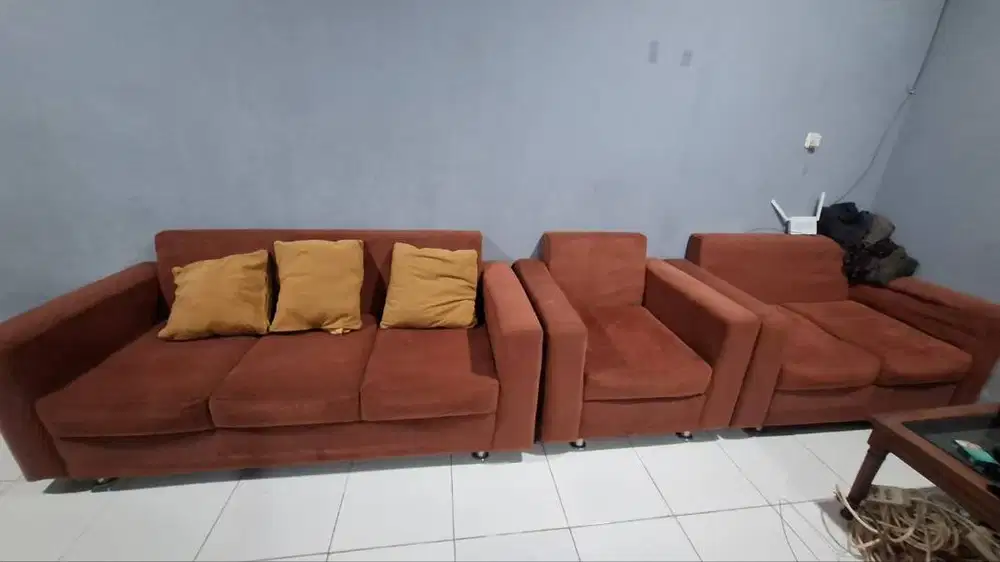 DIJUAL CEPAT SOFA SET (2 SINGLE SEAT DAN 1 SOFA)