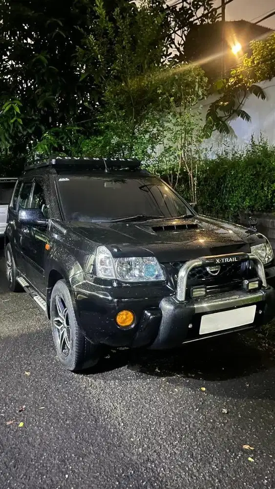 Dijual Nissan Xtrail 2004
