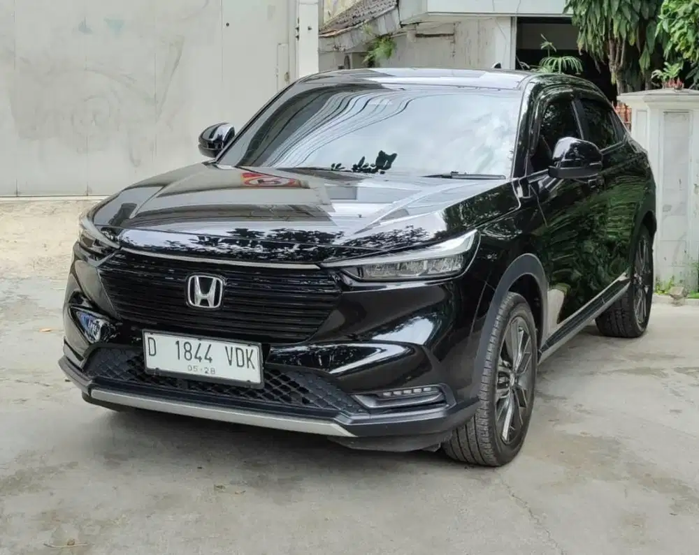 Honda New HRV SE 1.5 AT 2023 LowKM 23rb FACELIFT RECORD HONDA BANDUNG
