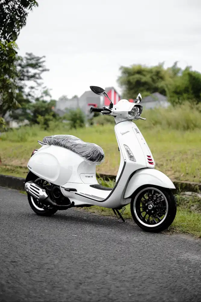JUAL VESPA MATIC BEKAS/SECOND SPRINT S 2021 MURAH BERGARANSI