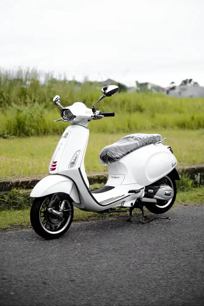 JUAL VESPA MATIC BEKAS/SECOND SPRINT S 2021 MURAH BERGARANSI