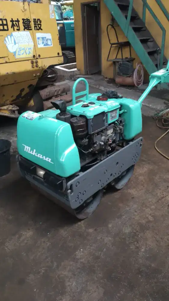 Baby roller sakai,bomag,mikasa