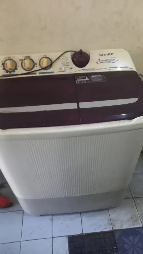 Mesin Cuci Sharp 2 Tabung Siap Pakai di Kota Bekasi