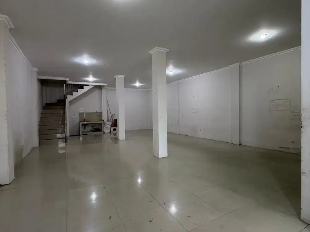 Ruko komersil strategis untuk usaha di Agus Salim Bekasi Timur