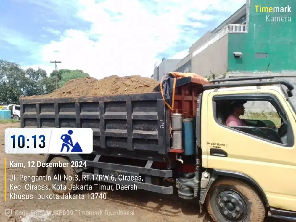 Urug angkut tanah galian tanah campur