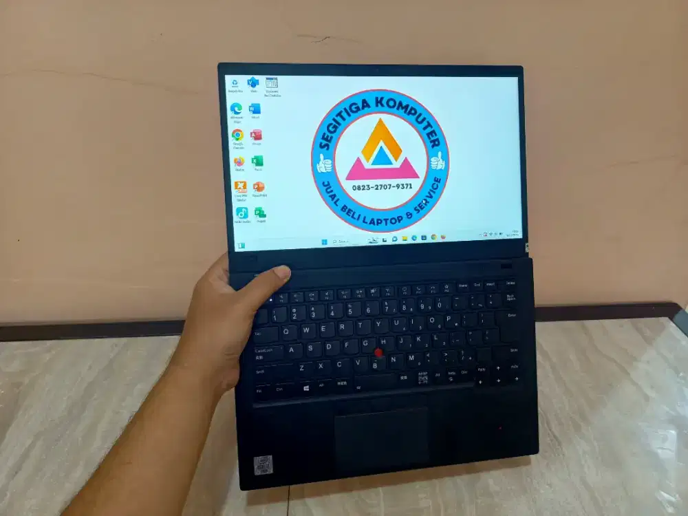 Rekomendasi tempat jual beli laptop & menerima service.